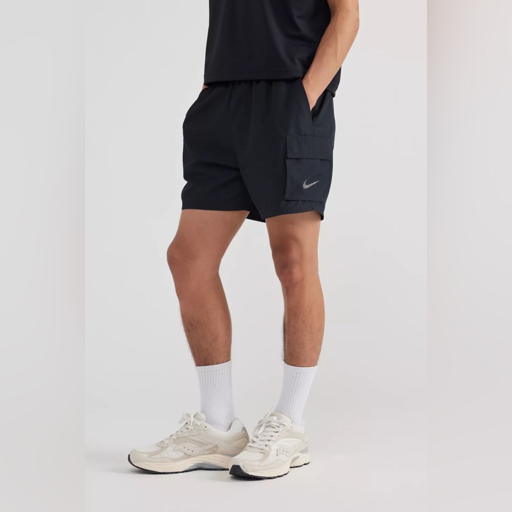 NWT Nike men’s Packable Belted Utility Short size small